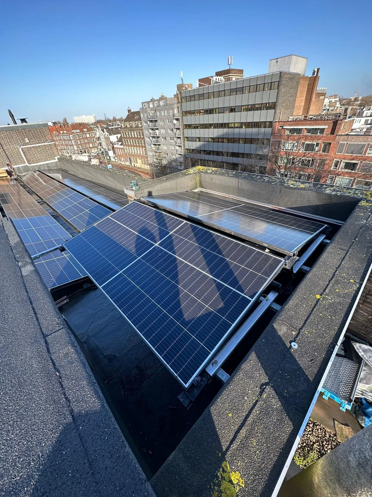Emmahuis in Den Haag, uitgevoerd door Mandotech